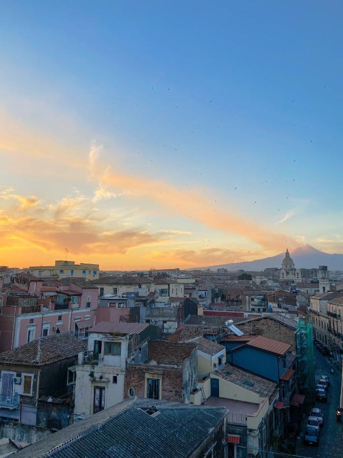 Finestra Sulla Sicilia Bed & Breakfast Catania Exterior photo