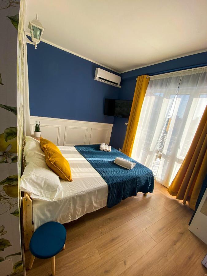 Finestra Sulla Sicilia Bed & Breakfast Catania Exterior photo
